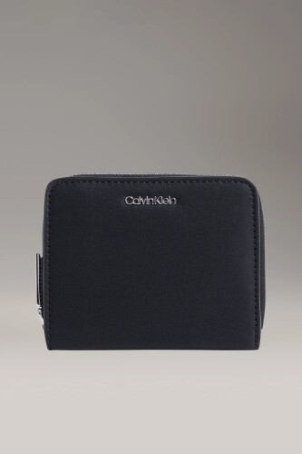 Kadın Ck Zip Arround Fermuarlı Cüzdan - Siyah - Calvin Klein