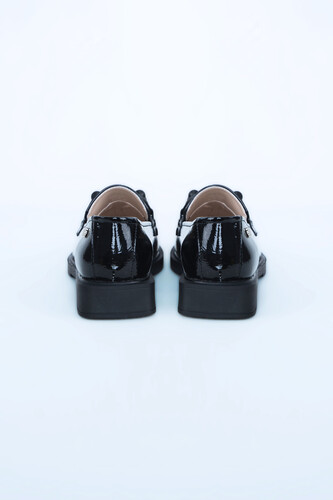 Kadın Klasik Ayakkabı Z24208-Siyah Rugan - Thumbnail