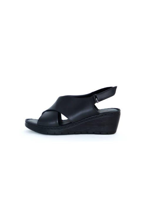 Kadın Ortopedik Sandalet PC-6907-Siyah