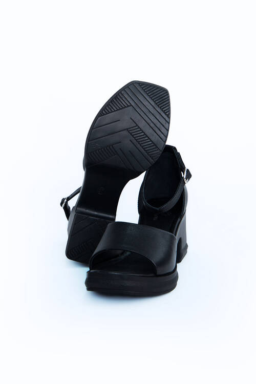 Kadın Topuklu Ayakkabı Z395001-Siyah