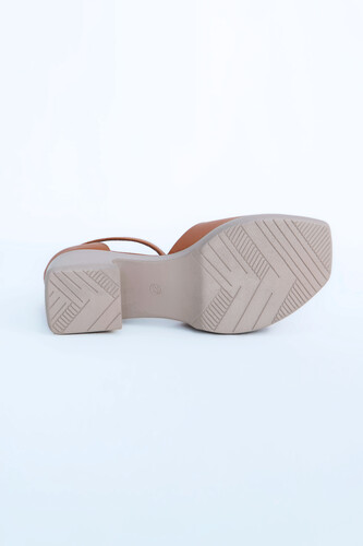 Kadın Topuklu Ayakkabı Z395001-Taba - Thumbnail