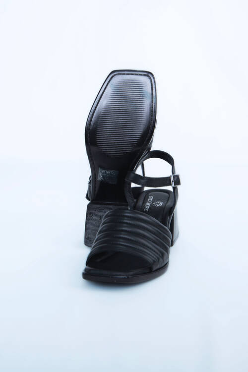 Kadın Topuklu Ayakkabı Z6919006-Siyah