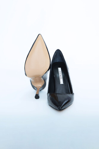 Kadın Topuklu Ayakkabı Z711437-Siyah Rugan - Thumbnail
