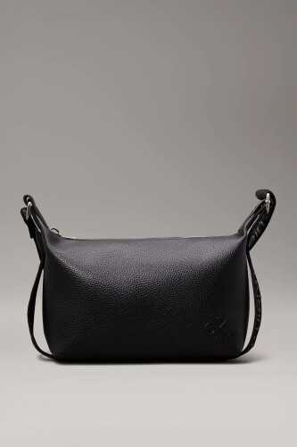 Kadın ULTRALIGHT SHOULDERBAG22 PU Omuz Çantası-Siyah - Calvin Klein